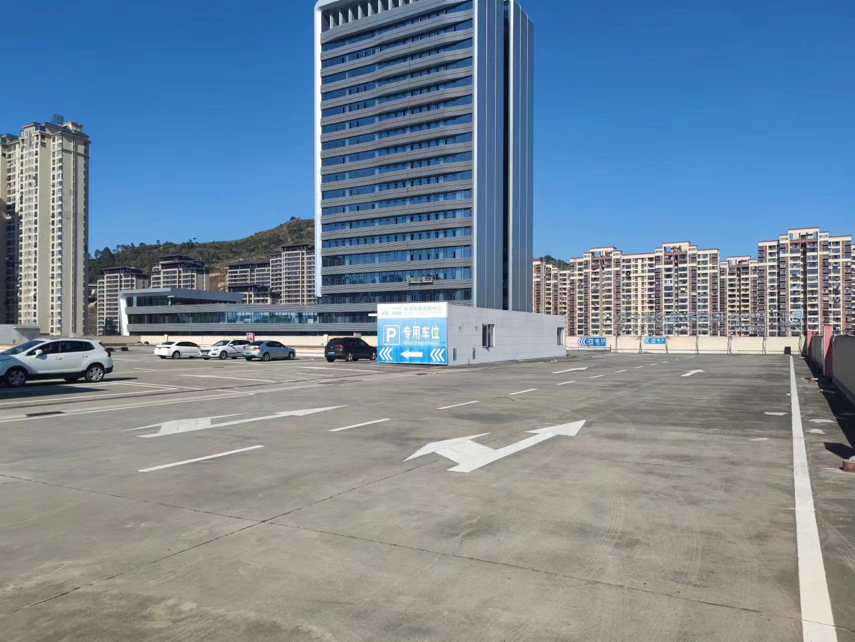 意向承租人征集｜火車站客運綜合樞紐站停車樓三層及綜合樓三層精裝辦公區域